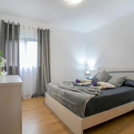 Апартаменты Casa Da Belinha *